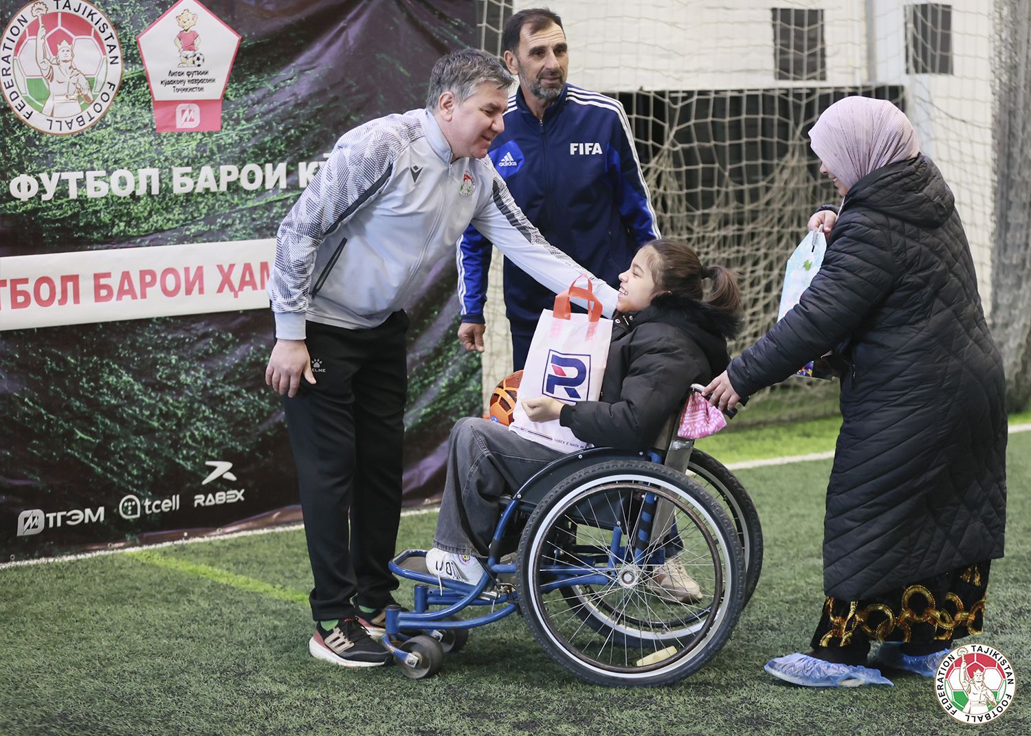 Дар Душанбе фестивали футбол барои маъюбони саломатӣ баргузор гардид